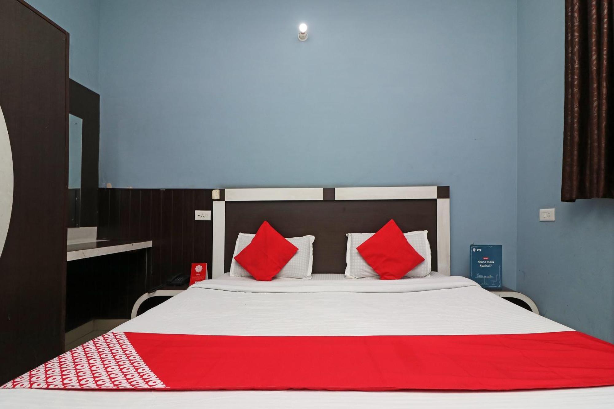 Hotel O Crown Tower Rāmpura Екстериор снимка