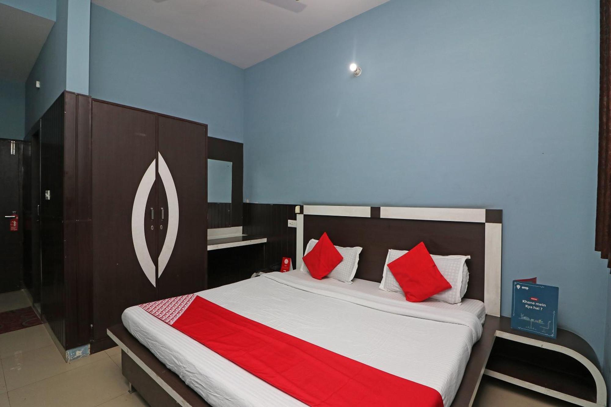 Hotel O Crown Tower Rāmpura Екстериор снимка